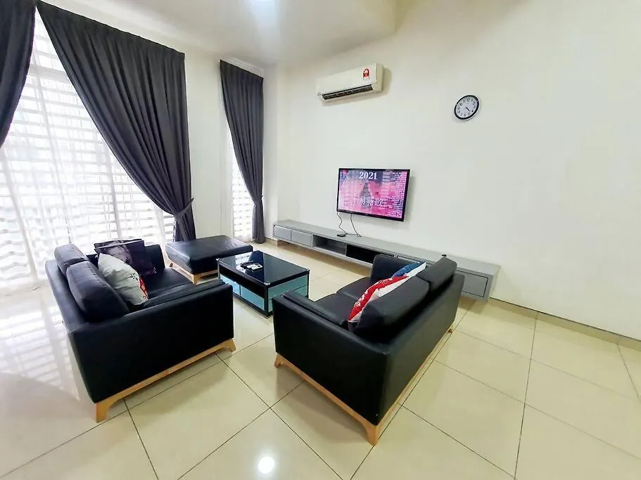 Holiday home Jovial 2 Storey Home 4Room 6Pax Only @Alma Jusco Bukit Mertajam